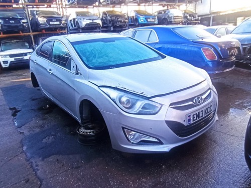 One nut hyundai i40 style - one,