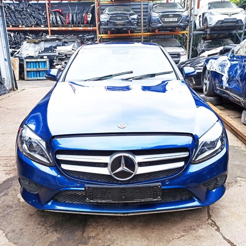 One nut mercedes benz - c, 200